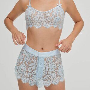 NWT Zeta Lace Short